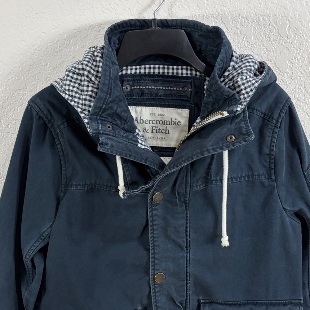 Abercrombie & Fitch Navy Hooded Men's Jacket,Size L. - Picture 4 of 17
